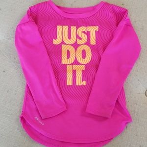 Nike girls top